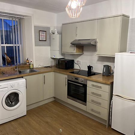 מונטרוז Harris Apartment מראה חיצוני תמונה