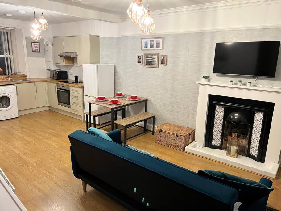 מונטרוז Harris Apartment מראה חיצוני תמונה